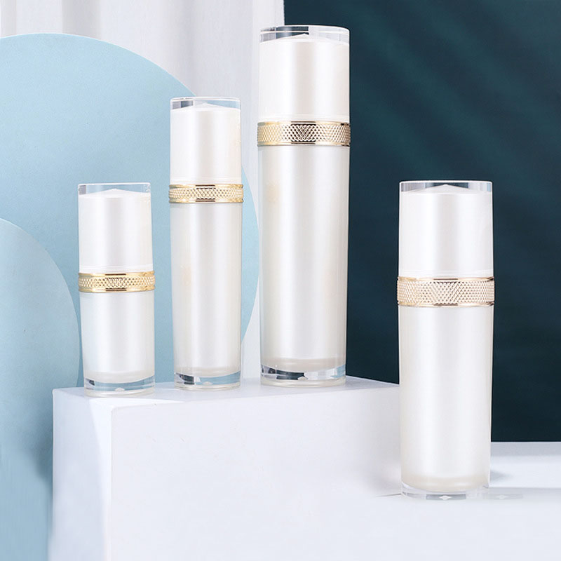 100ml pearl white acrylic/plas - огляд і ціна Essence Serum Toner