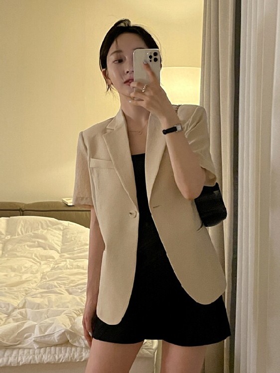 Women's Short Sleeve Suit Jack - огляд і ціна Korean Lifestyle & Kids Boutique